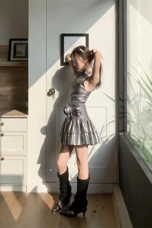 Quick Outfits, Modest Fashion Outfits Ideas Metallic Mini Dress