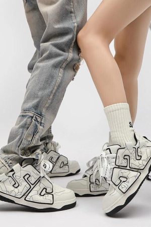 Quick Outfits, Modest Fashion Outfits Ideas Neon Sneakers
