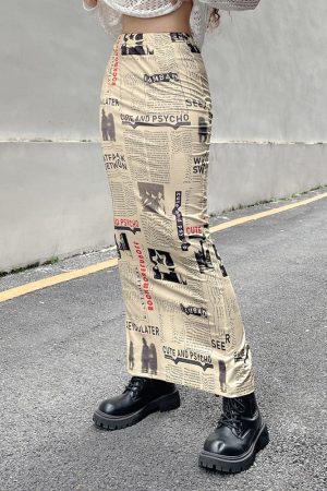 Quick Outfits, Modest Fashion Outfits Ideas Newspaper Printed Maxi Skirt