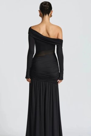 Quick Outfits, Modest Fashion Outfits Ideas One Shoulder High Slit Maxi Dress