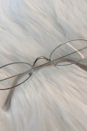 Quick Outfits, Modest Fashion Outfits Ideas Oval Glasses