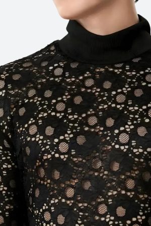 Quick Outfits, Modest Fashion Outfits Ideas Polka Dots Lace Sheer Top