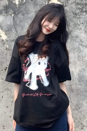 Quick Outfits, Modest Fashion Outfits Ideas Shaking Cat Tee
