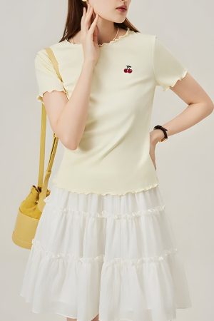 Quick Outfits, Modest Fashion Outfits Ideas Soft Girl Cherry Lettuce Edge Tee