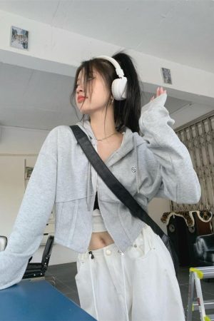 Quick Outfits, Modest Fashion Outfits Ideas Soft Girl Cropped Hoodie