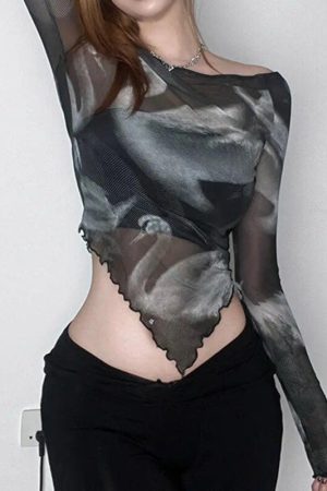 Quick Outfits, Modest Fashion Outfits Ideas Swan Graphic Asymmetrical Mesh Top