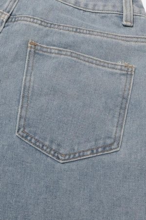 Quick Outfits, Modest Fashion Outfits Ideas Tulip Patch Jeans