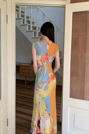 Quick Outfits, Modest Fashion Outfits Ideas Vintage Floral Cut Out Maxi Dress