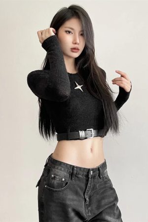 Quick Outfits, Modest Fashion Outfits Ideas Y2K Star Belted Crop Top