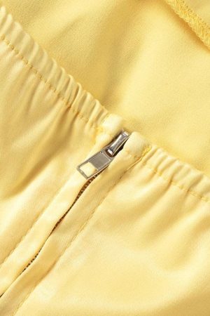 Quick Outfits, Modest Fashion Outfits Ideas Yellow Corset Top