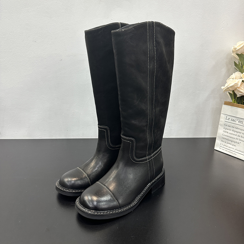 Retro Leather Long Boots for Women - 2025 Winter Fashion, Slimming Versatile Riding Boots with Thick Sole and Plush Design