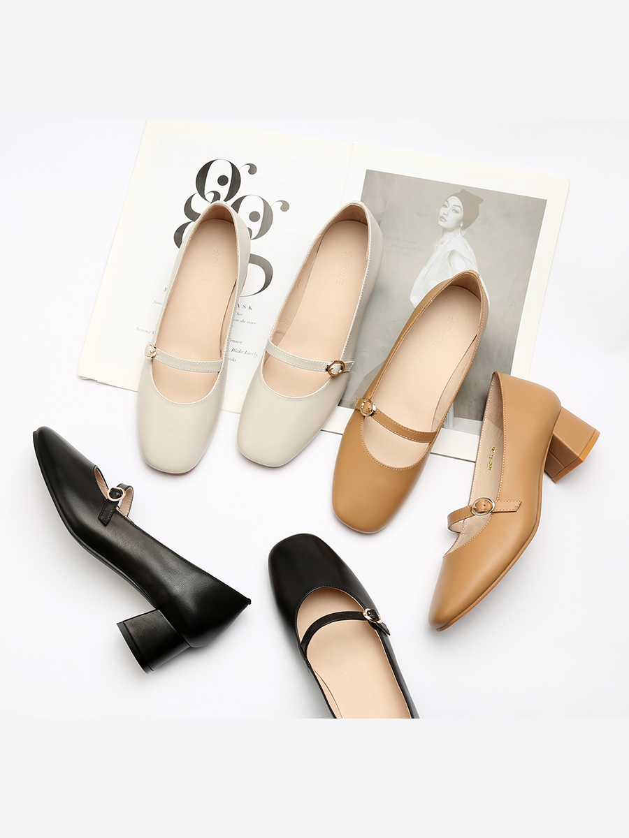 Retro One-Word Buckle Mary Jane Shoes for Women - Genuine Leather Flat Shoes with Square Toe and Shallow Mouth Design