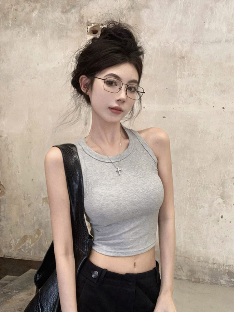 Spicy Girl Jazz Dance K-Pop Top - Women's Gray Short T-Shirt for Music Festivals, Sexy Niche Outfit, Y2K Style
