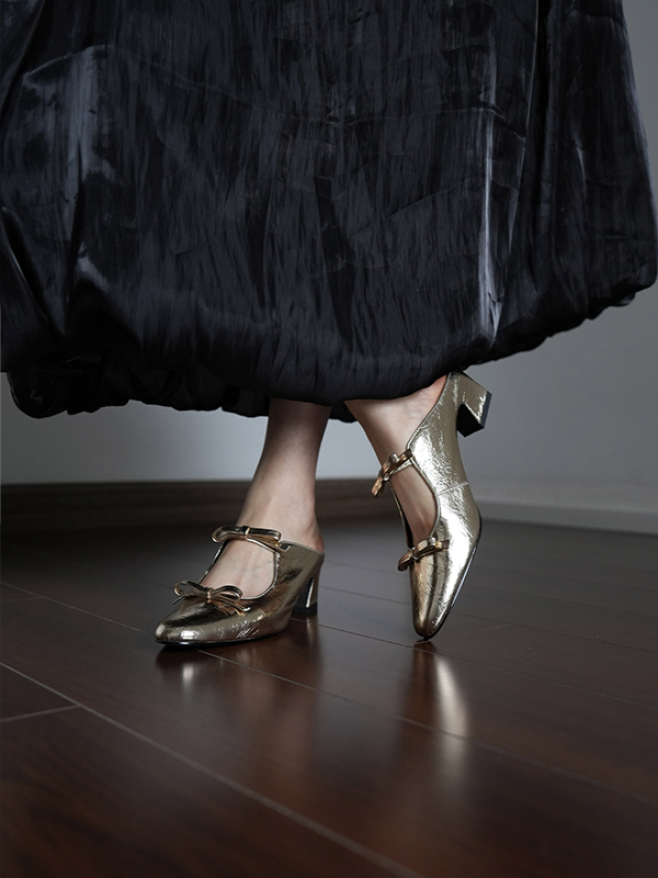 Summer Women's Small Square Toe Bow Tie Sandals - Versatile Silver & Gold Slippers for Outdoor Style
