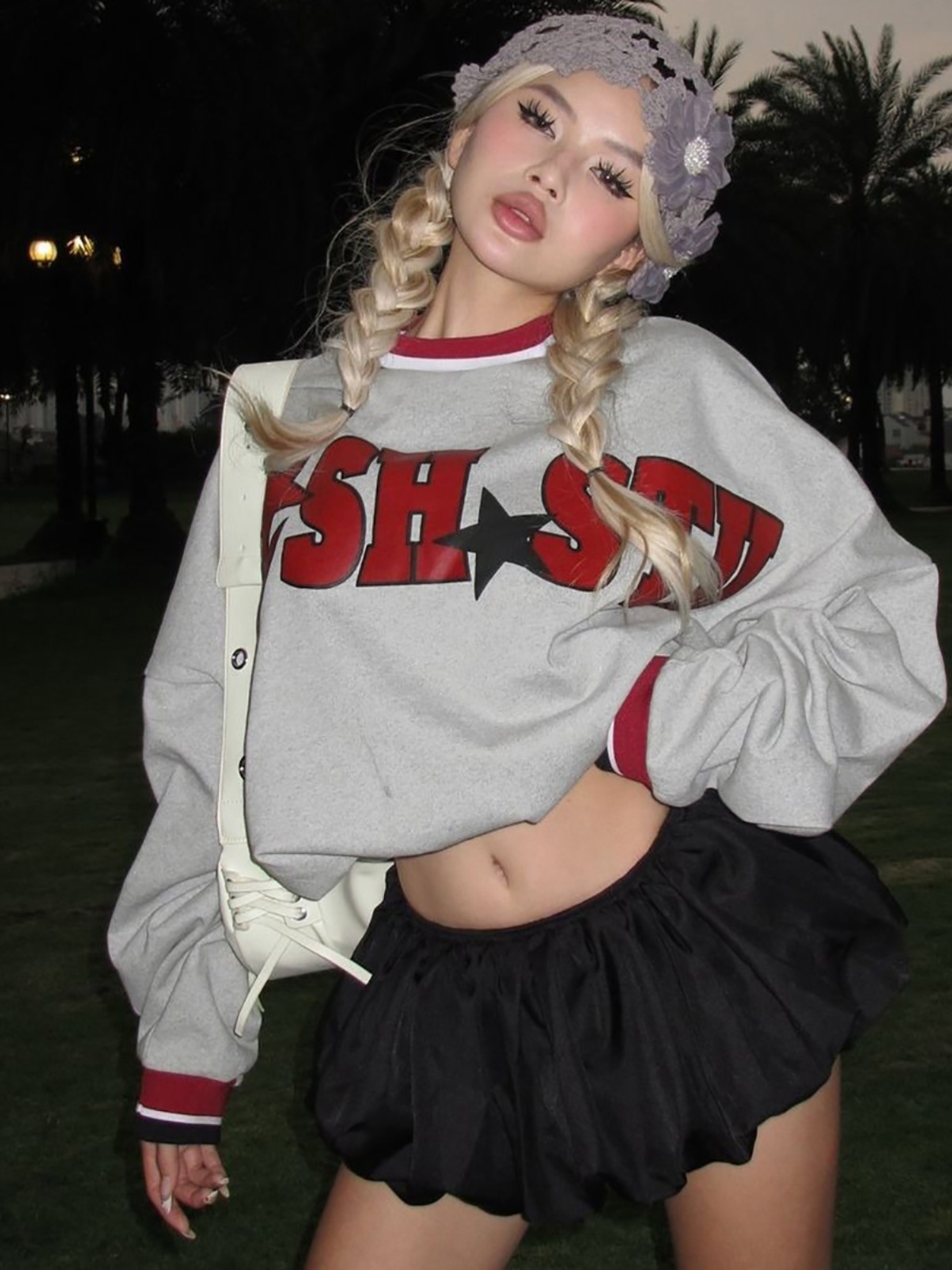 Trendy Women's Long Sleeve Sweatshirt with Letter Print, Spliced Round Neck, Casual Loose Fit for Street Fashion Style