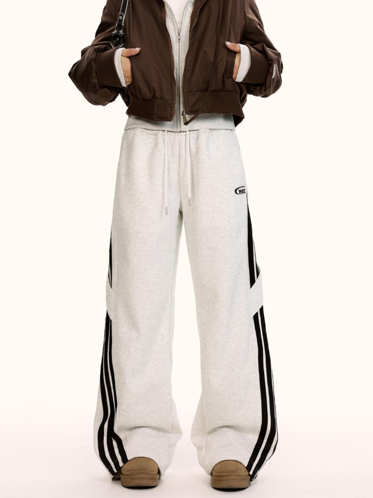 Unisex Vintage Striped Sweatpants - Loose Wide-Leg Straight-Leg Casual Pants for Street Dance and Trendy Sportswear