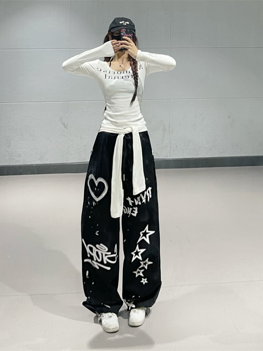 Women's Black Graffiti Sweatpants - Hip-Hop Street Dance Casual Loose Straight-Leg Pants for Versatile Y2K Style