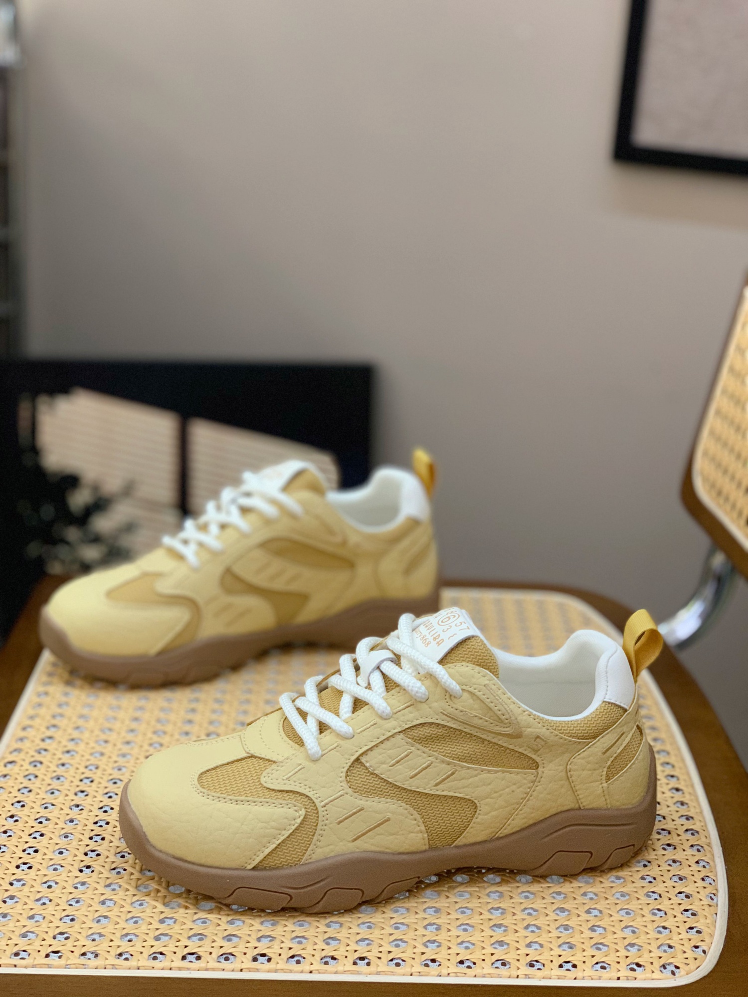 Women's Casual Sneakers - 2025 Summer Thick-Soled Breathable Mesh Street Style Fashion Shoes