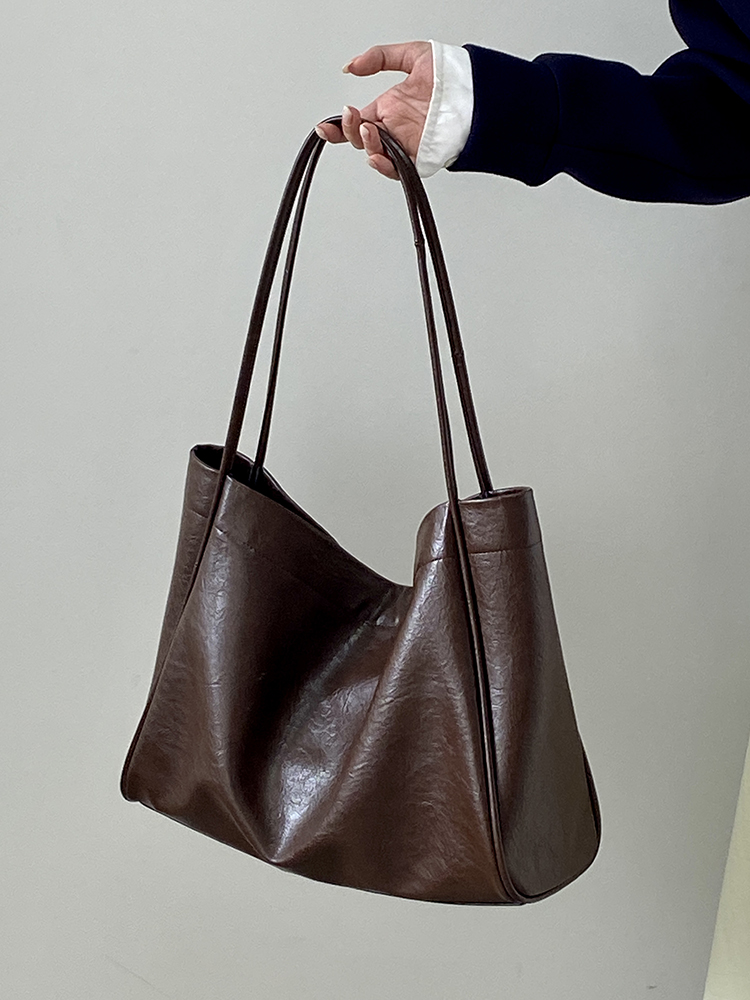 Women's Large Capacity Shoulder Tote Bag - Versatile Commuting Style, Niche Design for Everyday Use