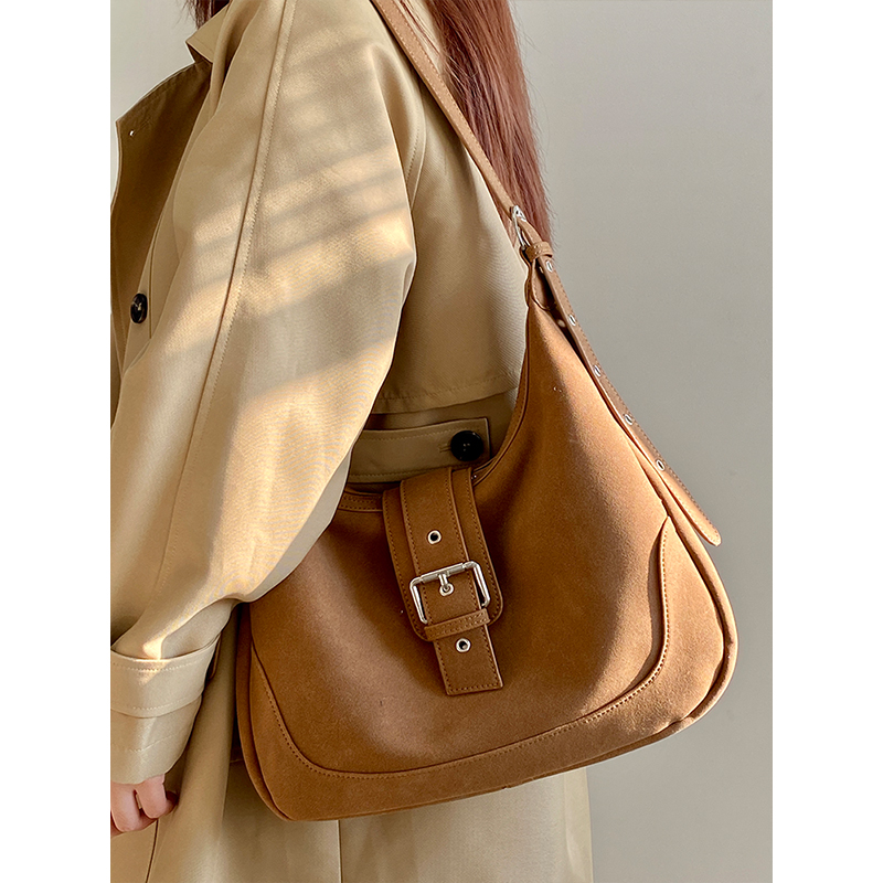 Women's Matte Retro Saddle Bag - Niche Design 2025, Versatile Shoulder Crossbody Bag for Commuting, Y2K Style