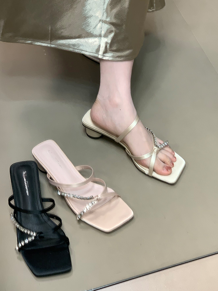 Women's Summer Slide Sandals with Thin Water Diamond Strap, French High-End Square Toe Open-Toe Slippers