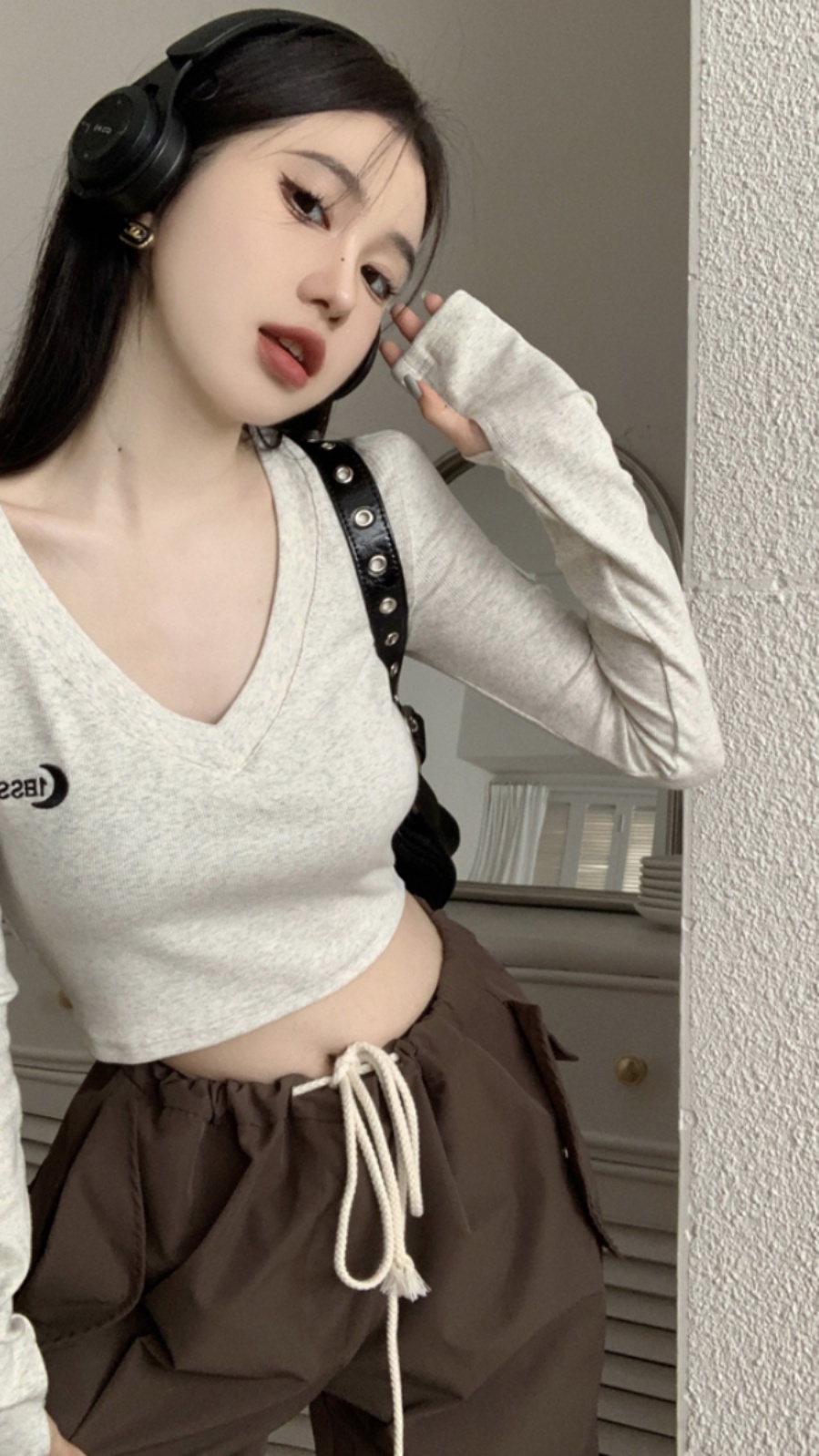 Y2K Spicy Short V-Neck Slim Fit T-Shirt for Women - Jazz Pure Desire Early Autumn Fitted Base Layer Top