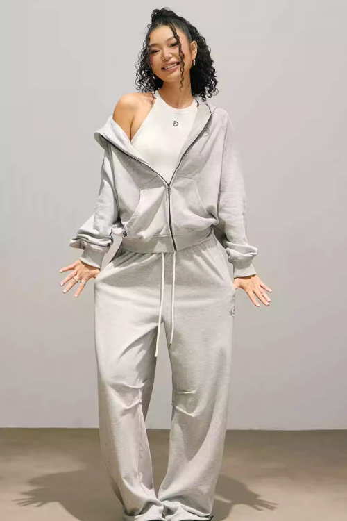 Back Logo Zip Hoodie / Sweatpants