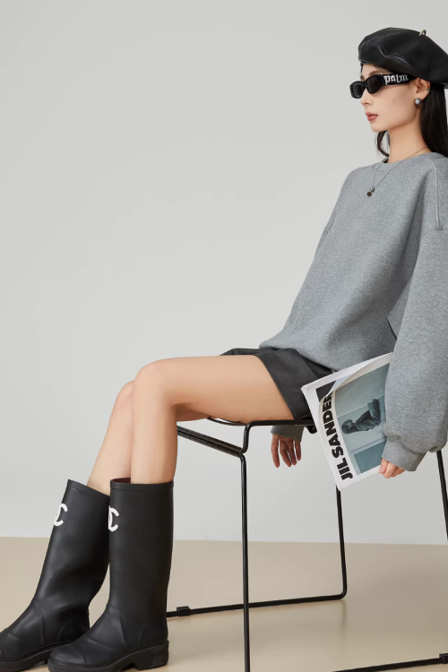 Back Print Crew Neck Pullover Top