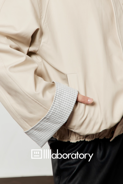 Beige Casual Short Jacket / Trapezoid Mini Skirt