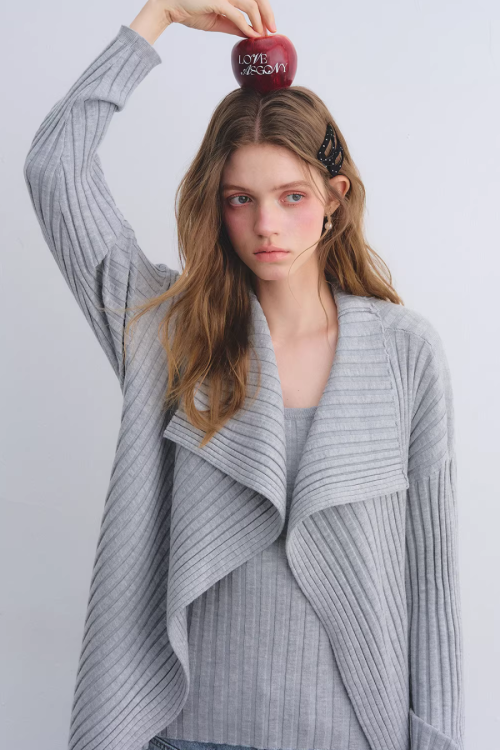 Big Collar Knit Cardigan / Knit Tank Top