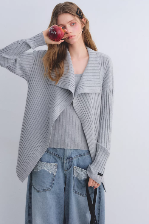 Big Collar Knit Cardigan / Knit Tank Top