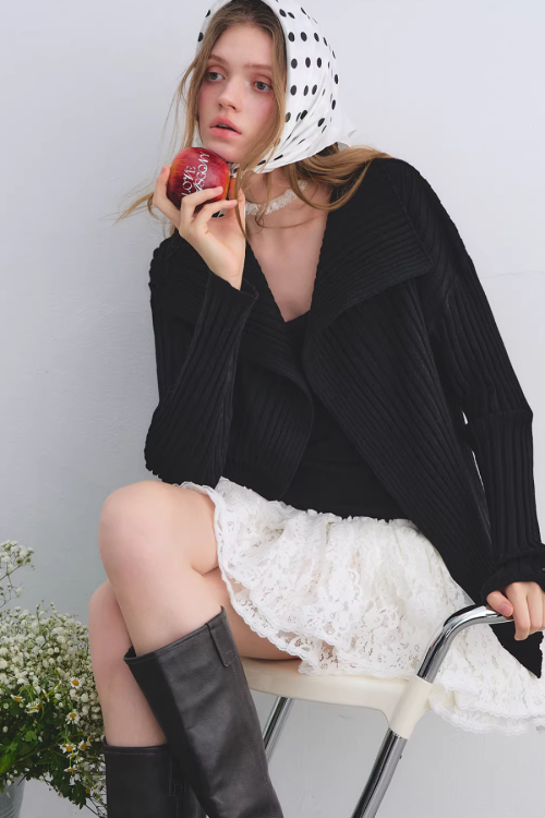 Big Collar Knit Cardigan / Knit Tank Top