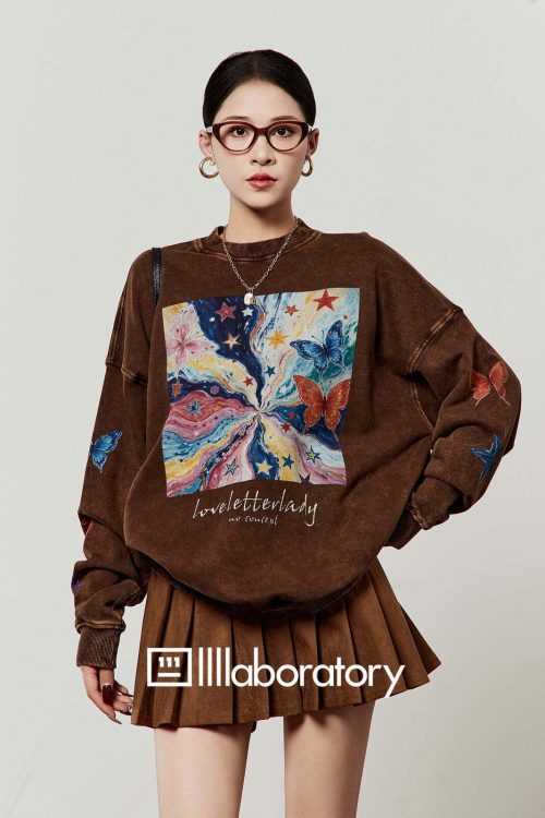 Big Print Sweatshirt Top / Pleated Skirt