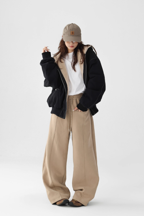 Big Silhouette Sweatpants