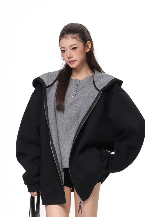 Big Silhouette Zip Hoodie