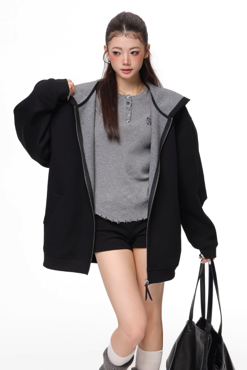 Big Silhouette Zip Hoodie