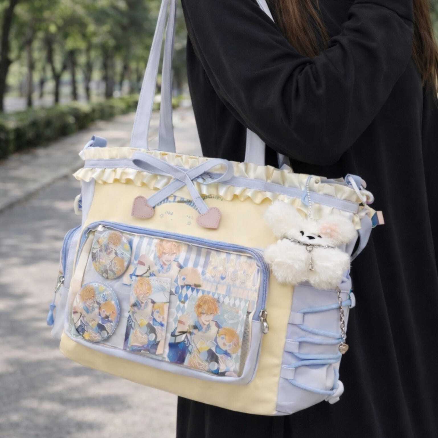 Black Ita Shoulder Bag for Pin Display Black Ita Shoulder Bag for Pin Display