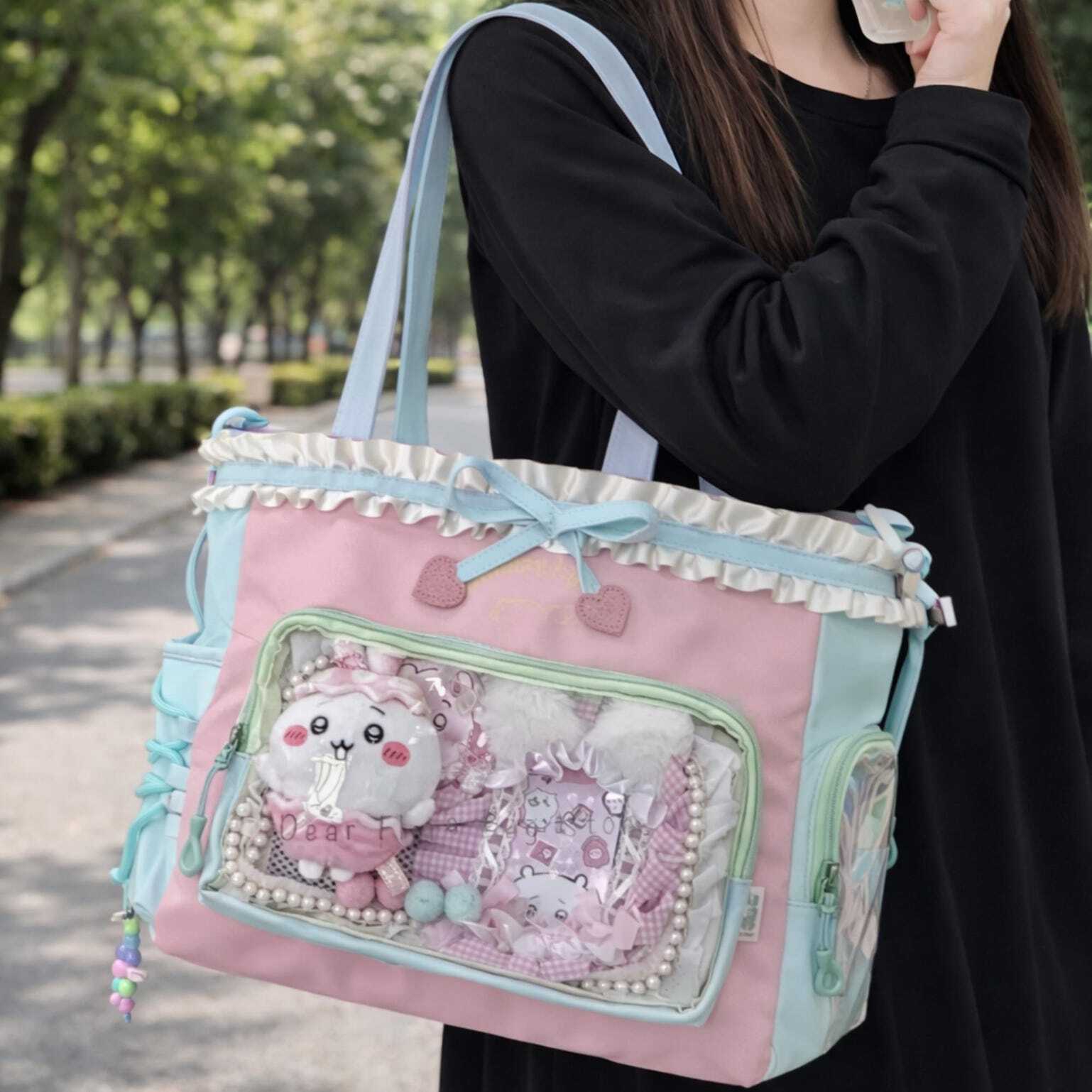 Black Ita Shoulder Bag for Pin Display Black Ita Shoulder Bag for Pin Display