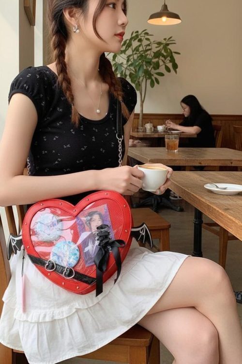 Black Kawaii Heart Convertible Ita Bag for Pin Display