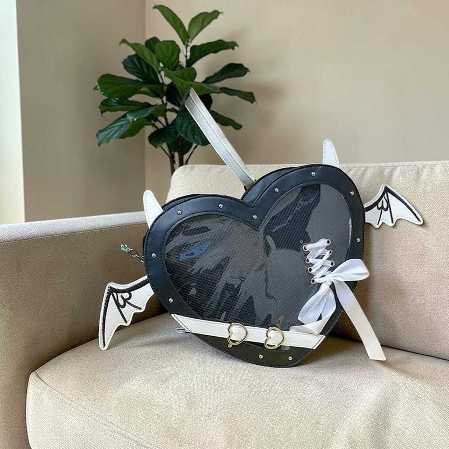 Black Kawaii Heart Convertible Ita Bag for Pin Display Black Kawaii Heart Convertible Ita Bag for Pin Display