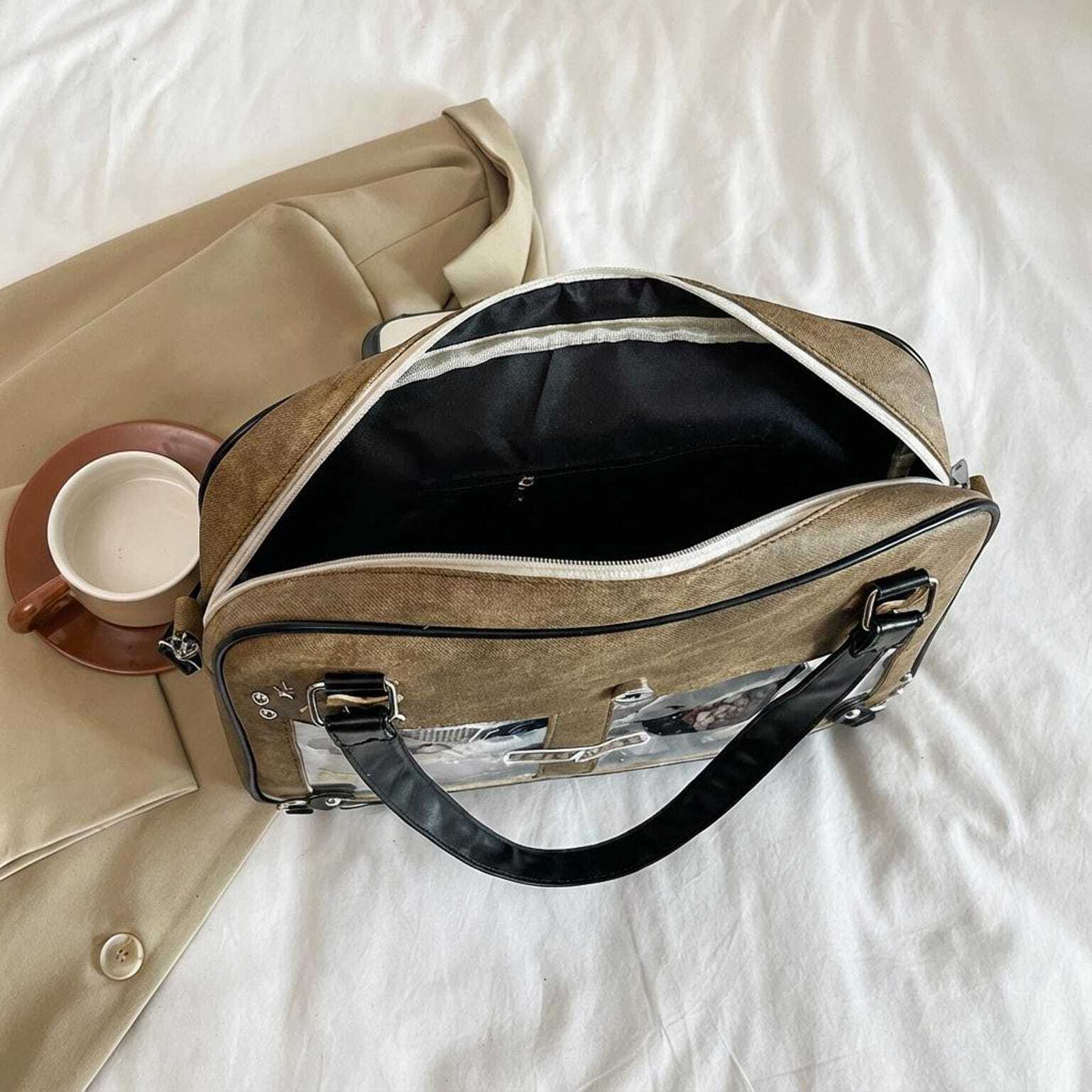 Black Kawaii Star Convertible Ita Bag with Clear Window for Photocards and Pins Black Kawaii Star Convertible Ita Bag with Clear Window for Photocards and Pins