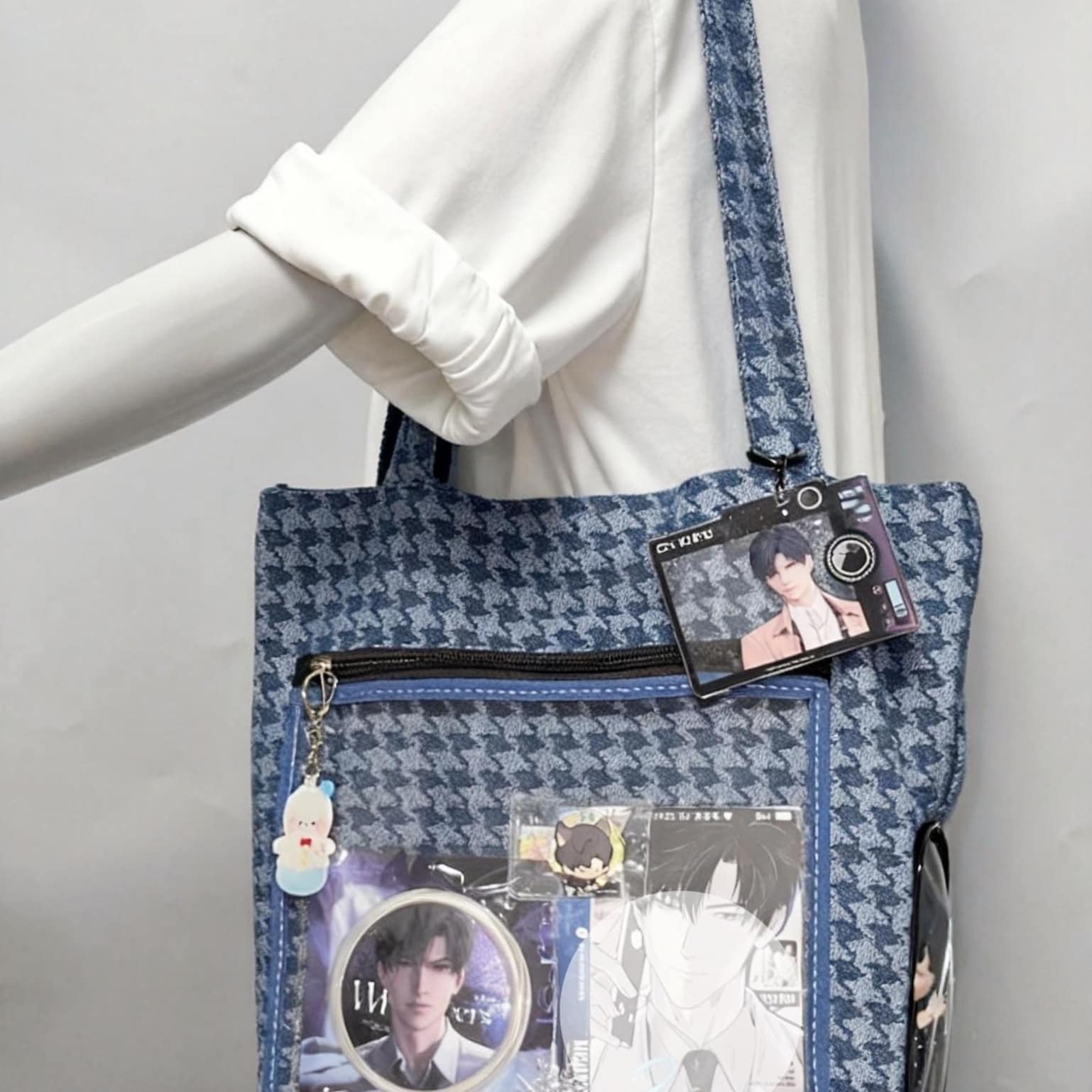 Blue Ita Shoulder Bag with Clear Window and Included Insert for Plushies and Pins Blue Ita Shoulder Bag with Clear Window and Included Insert for Plushies and Pins