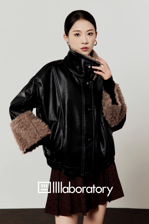 Boa Collar Leather Jacket / Pleated Mini Skirt