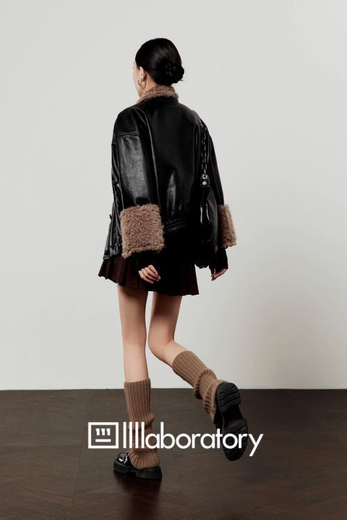 Boa Collar Leather Jacket / Pleated Mini Skirt