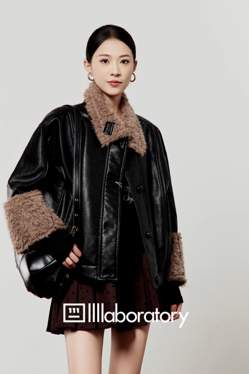 Boa Collar Leather Jacket / Pleated Mini Skirt