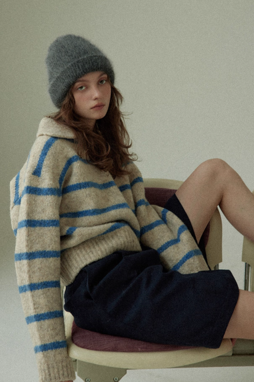 Border Polo Knit Top