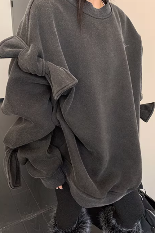 Bowknot Design Round Neck Sweatshirt