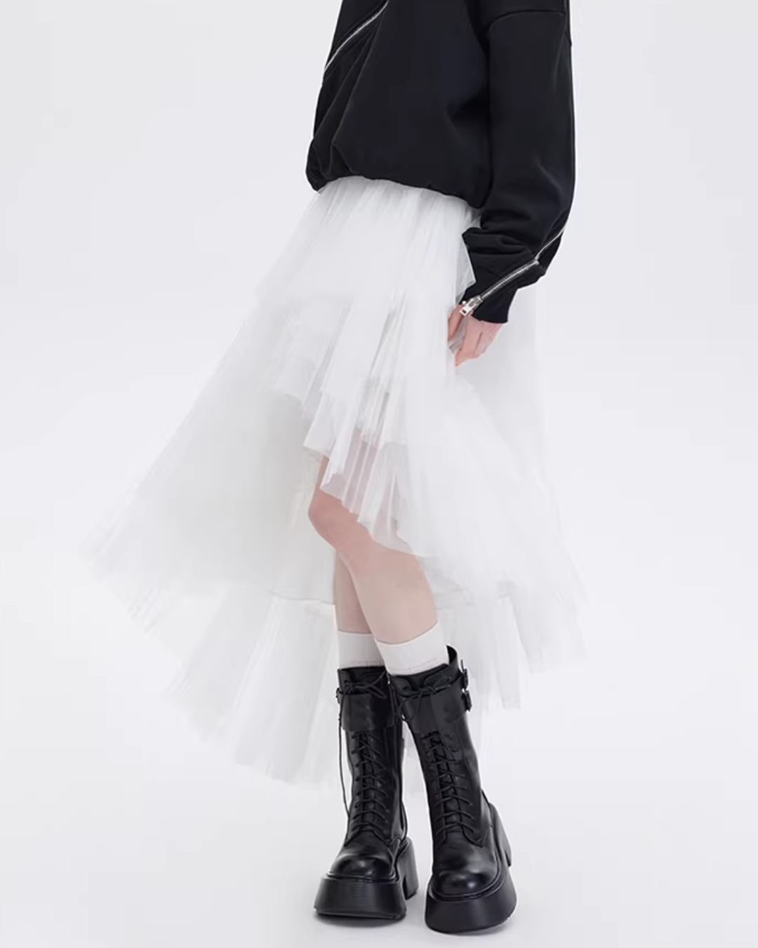 Buckled Irregular Tulle Skirt Buckled Irregular Tulle Skirt