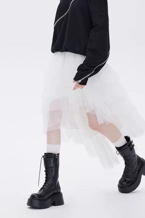 Buckled Irregular Tulle Skirt