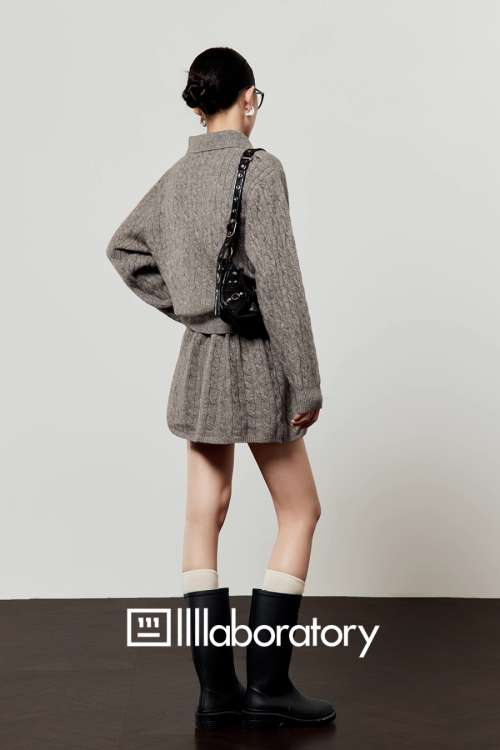 Cable Half-Button Knit Top / Mini Skirt